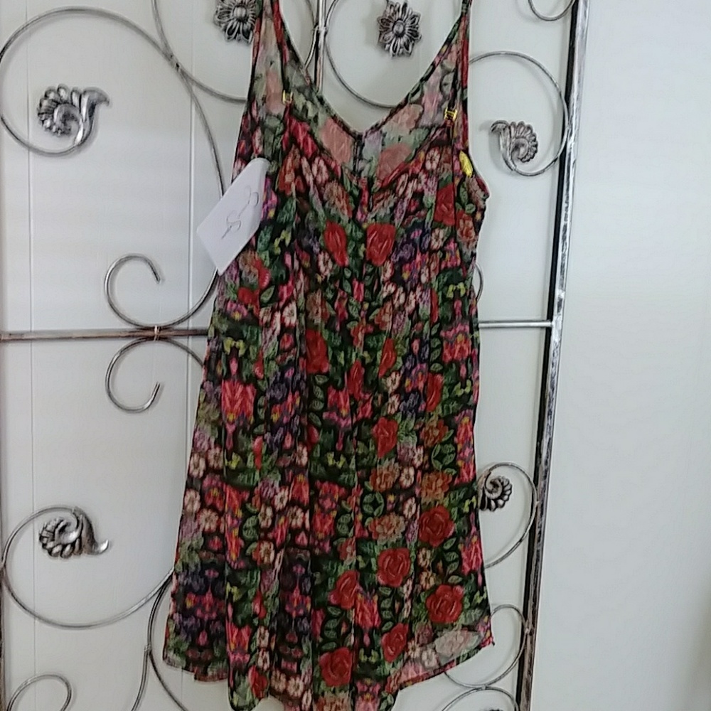 Jessica Simpson Romper - Picture 2 of 3